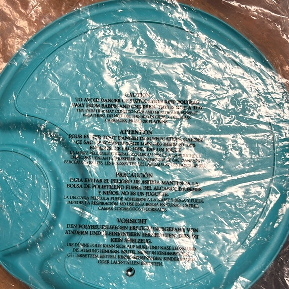 Pampered chef outdoor party plates set of six - Picture 2 of 2